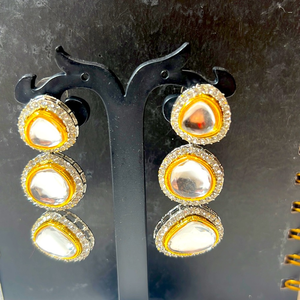 Big white Stone earrings